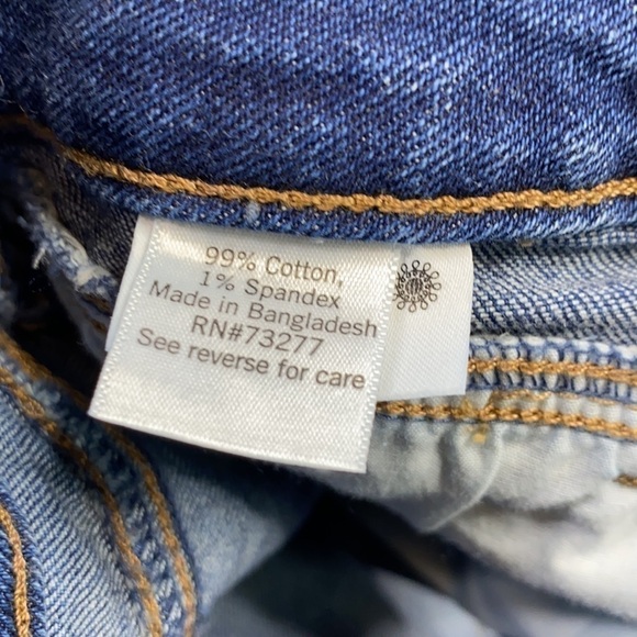 SO Curvy Button Fly Mom Short Size 7/28 - Picture 8 of 9